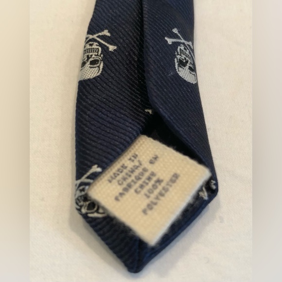 Kids - Land’s End Navy Blue Embroidered With Silver Skull And Crossbones Tie - Picture 7 of 8
